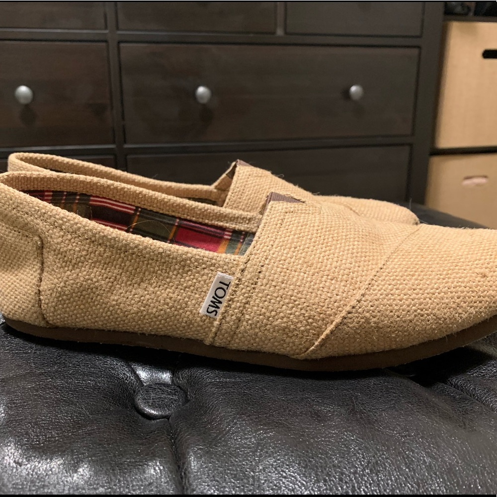 Tom’s Women’s slide sz 11
